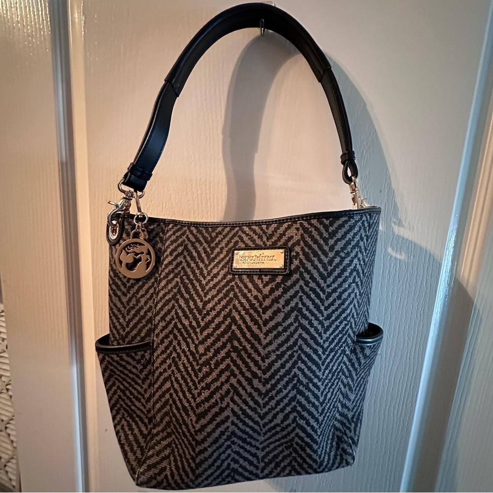 Spartina 449 Lorelei Hobo bag in herringbone print.